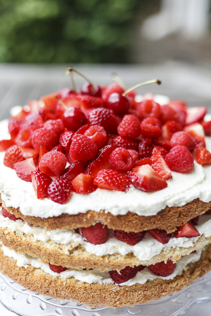 FOOD | Ein dänischer Kuchenklassiker, der Lagkage, mit Erdbeeren ...